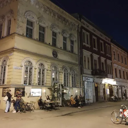 アパート Little Big Bc - Modern